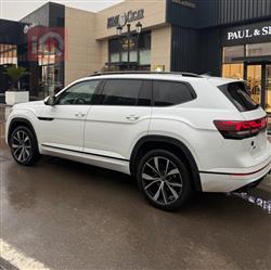 فولكسفاغن أطلس كروس سبورت